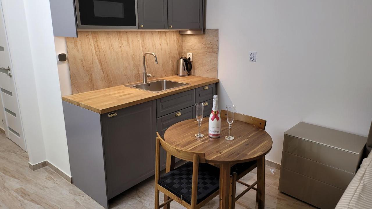 פראג Luxusni Apartman Nedaleko Centra מראה חיצוני תמונה